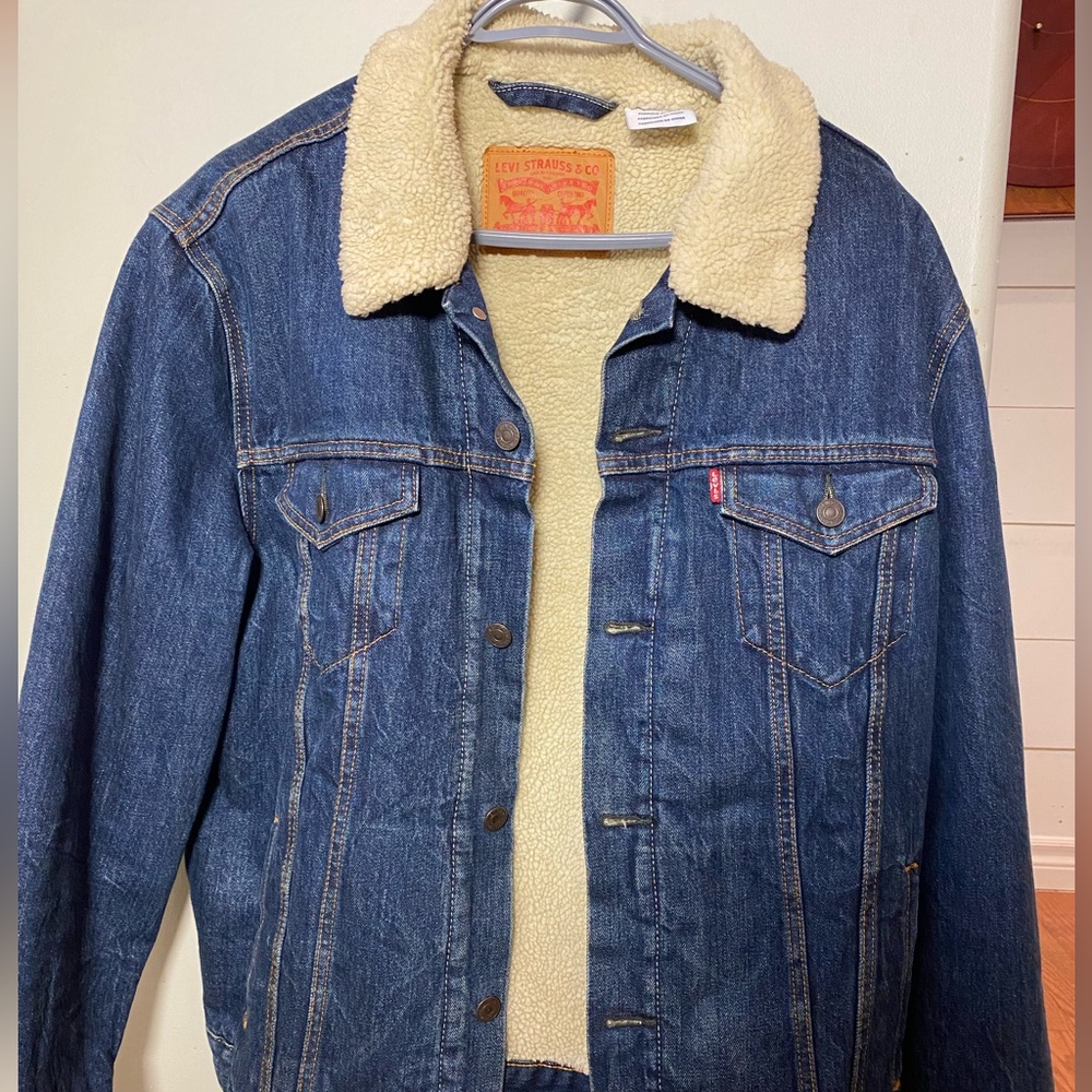 Levi’s Trucker Sherpa - Brand new!